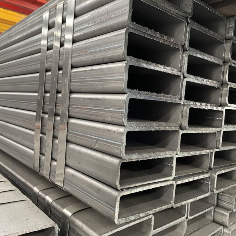  Carbon steel square pipe